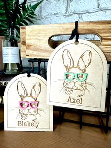 Personalized Basket Tag: Smart Bunny